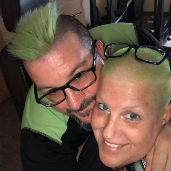 Meet your Posher, Lori - Picture 3 of 7